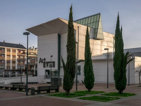 Photographie d’archive associée à Artium Museum