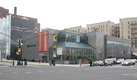 Photographie d’archive associée à Bronx Museum of the Arts