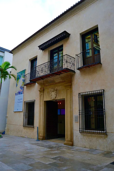 Photographie d’archive associée à Carmen Thyssen Museum