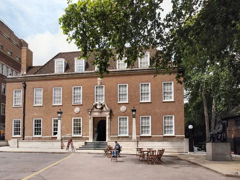 Photographie d’archive associée à Foundling Museum