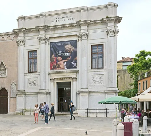 Photographie d’archive associée à Gallerie dell'Accademia
