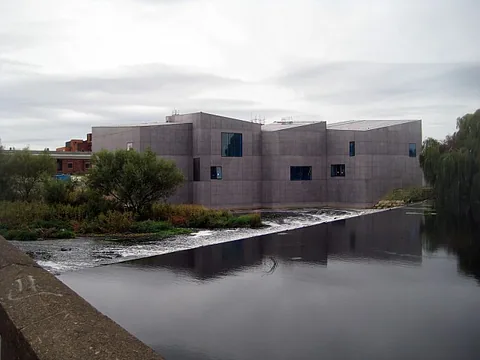 Photographie d’archive associée à Hepworth Wakefield