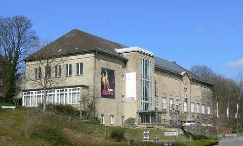 Photographie d’archive associée à Kunsthalle Kiel