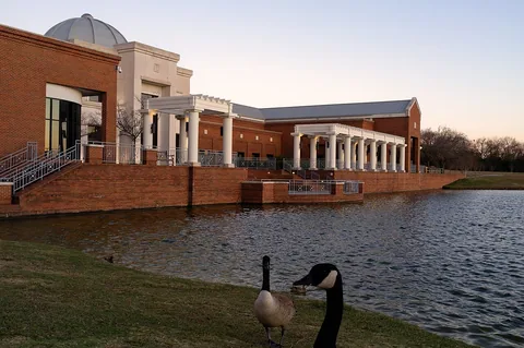 Photographie d’archive associée à Montgomery Museum of Fine Arts