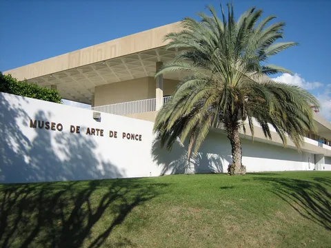 Photographie d’archive associée à Museo de Arte de Ponce