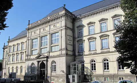 Photographie d’archive associée à Museum of Art and Crafts Hamburg