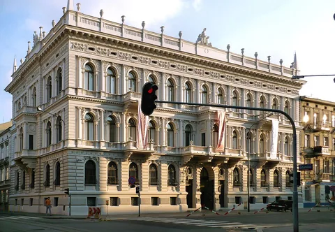 Photographie d’archive associée à Museum of Art in Łódź