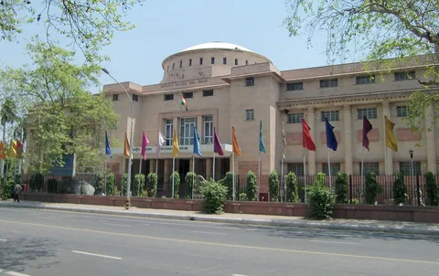 Photographie d’archive associée à National Museum