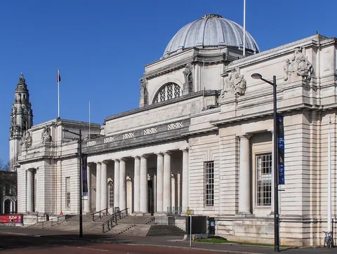 Photographie d’archive associée à National Museum Cardiff