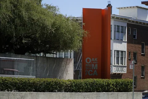 Photographie d’archive associée à Oakland Museum of California