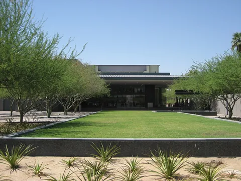 Photographie d’archive associée à Phoenix Art Museum