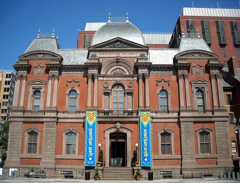 Photographie d’archive associée à Renwick Gallery