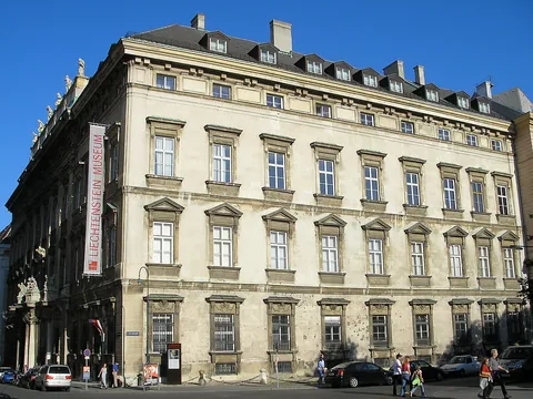 Photographie d’archive associée à Stadtpalais Liechtenstein