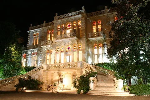 Photographie d’archive associée à Sursock Museum