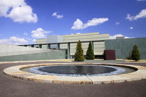 Photographie d’archive associée à Toyota Municipal Museum of Art